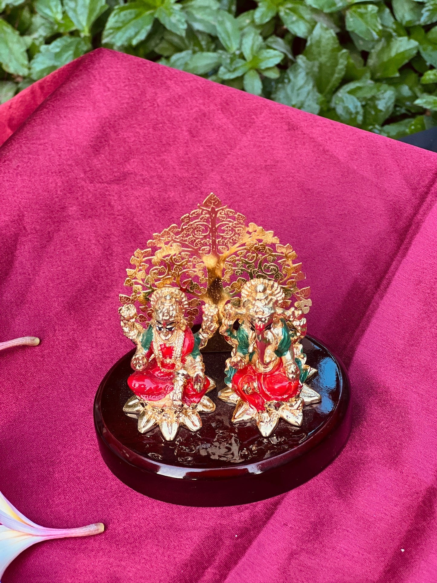 Stylish Gold Plated Lord Ganesha and Laxmi JI with Wooden Base – A Divine Symbol of Prosperity and Elegance