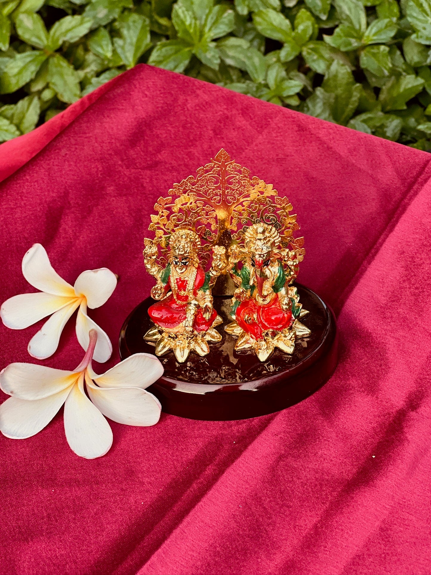 Stylish Gold Plated Lord Ganesha and Laxmi JI with Wooden Base – A Divine Symbol of Prosperity and Elegance