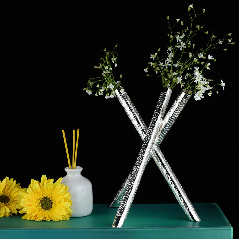 DESHANA Handcrafted Silver Plated Decorative Vase – A Timeless Blend of Elegance and Artistry