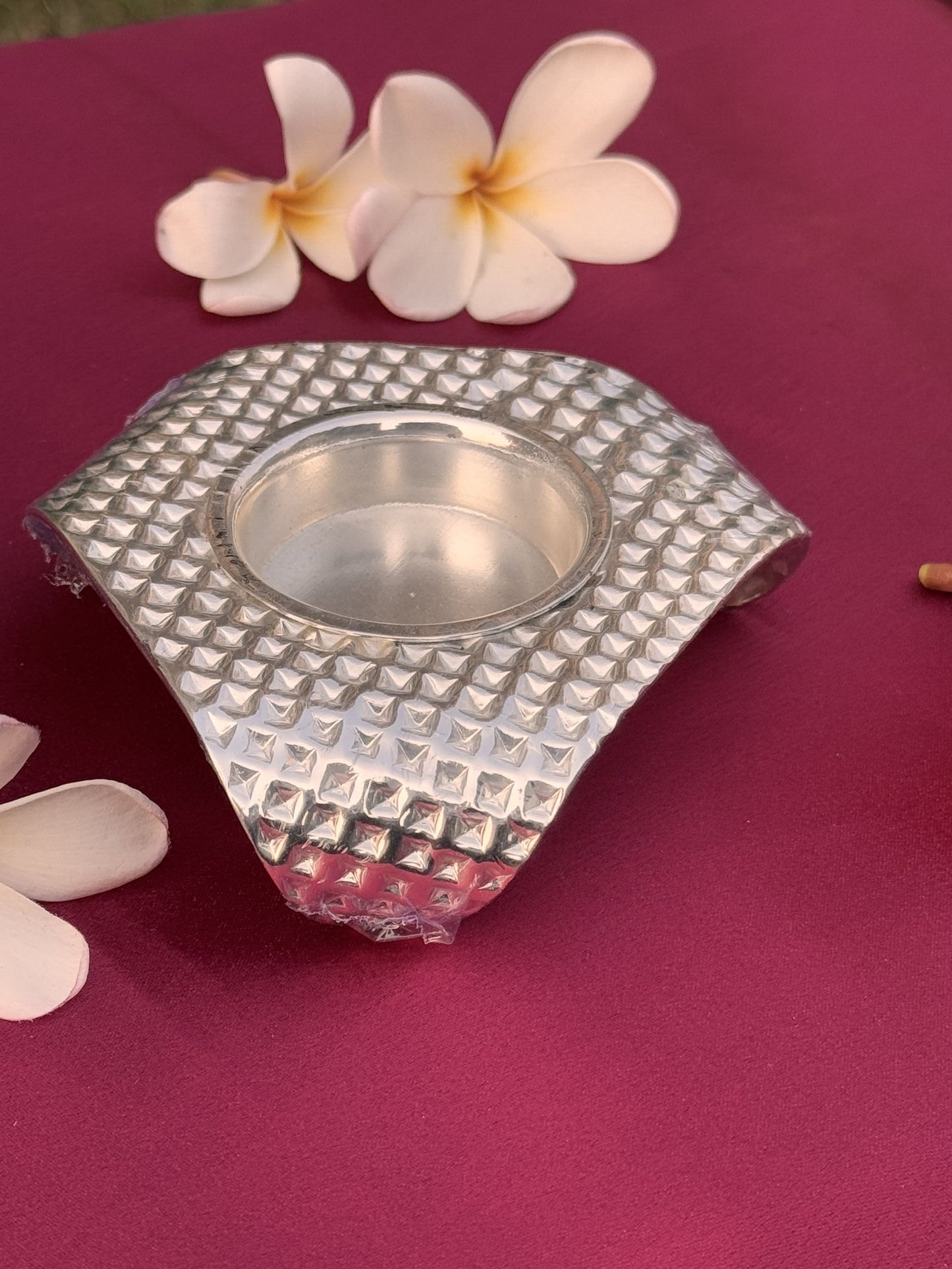 Hand Crafted Silver Plated Stylish Rectangle Shape Diya/Candle Stand