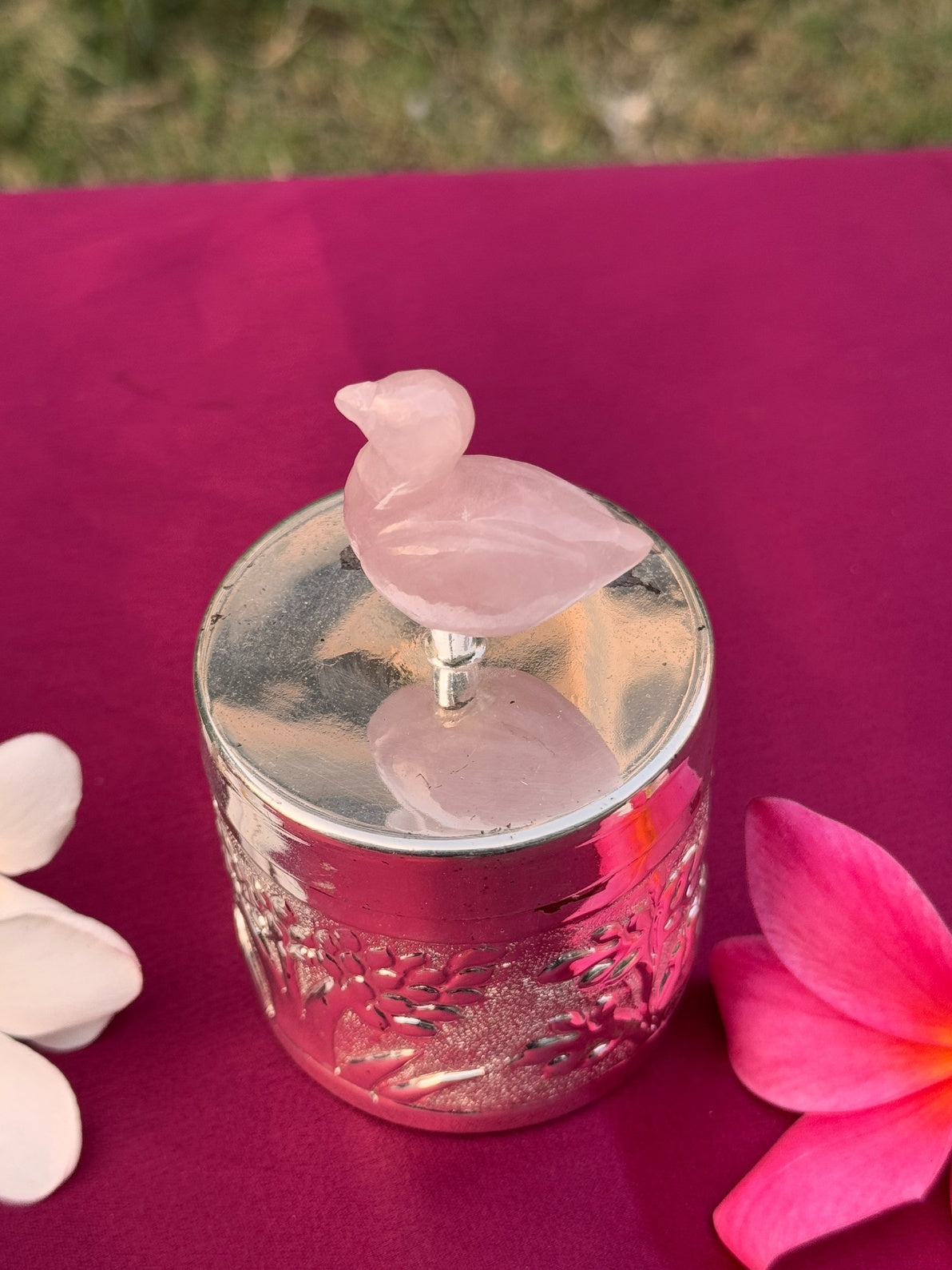DESHANA Antique Silver Plated Round Small Size Box with Real Stone Bird on Top – A Unique Blend of Elegance and Nature