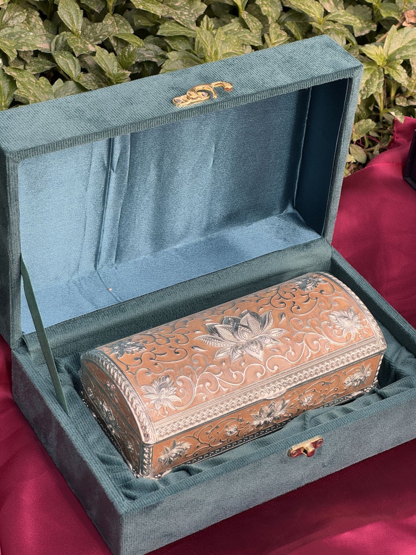 DESHANA New Pattern Long Style Jewellery Box – Orange – A Stylish and Elegant Storage Solution for Your Precious Jewels