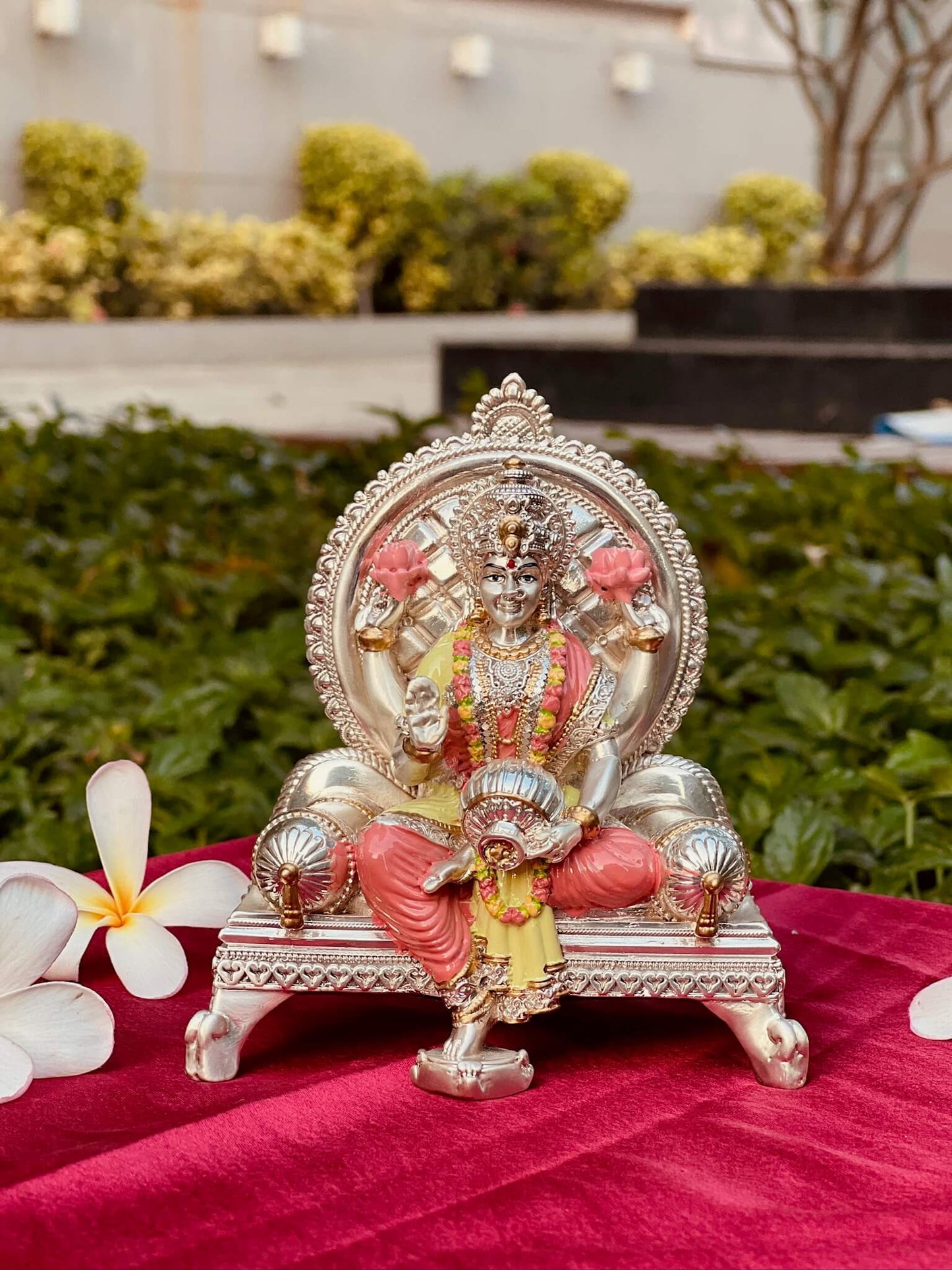 DESHANA Antique Silver Plated Lord Ganesha and Maa Laxmi – Coloured – A Divine Pair of Prosperity and Blessings