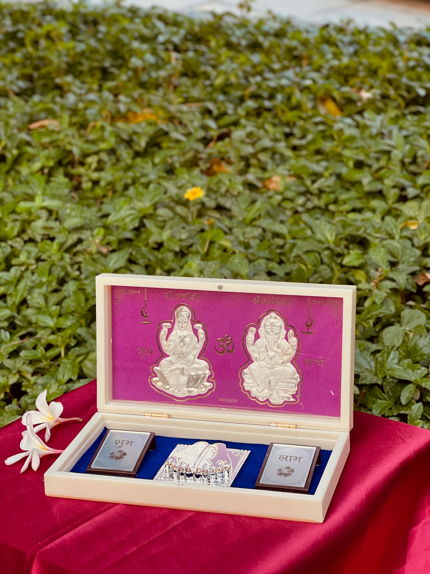 Silver Foil Pooja Petti Big - Maa Laxmi and Ganesh ji