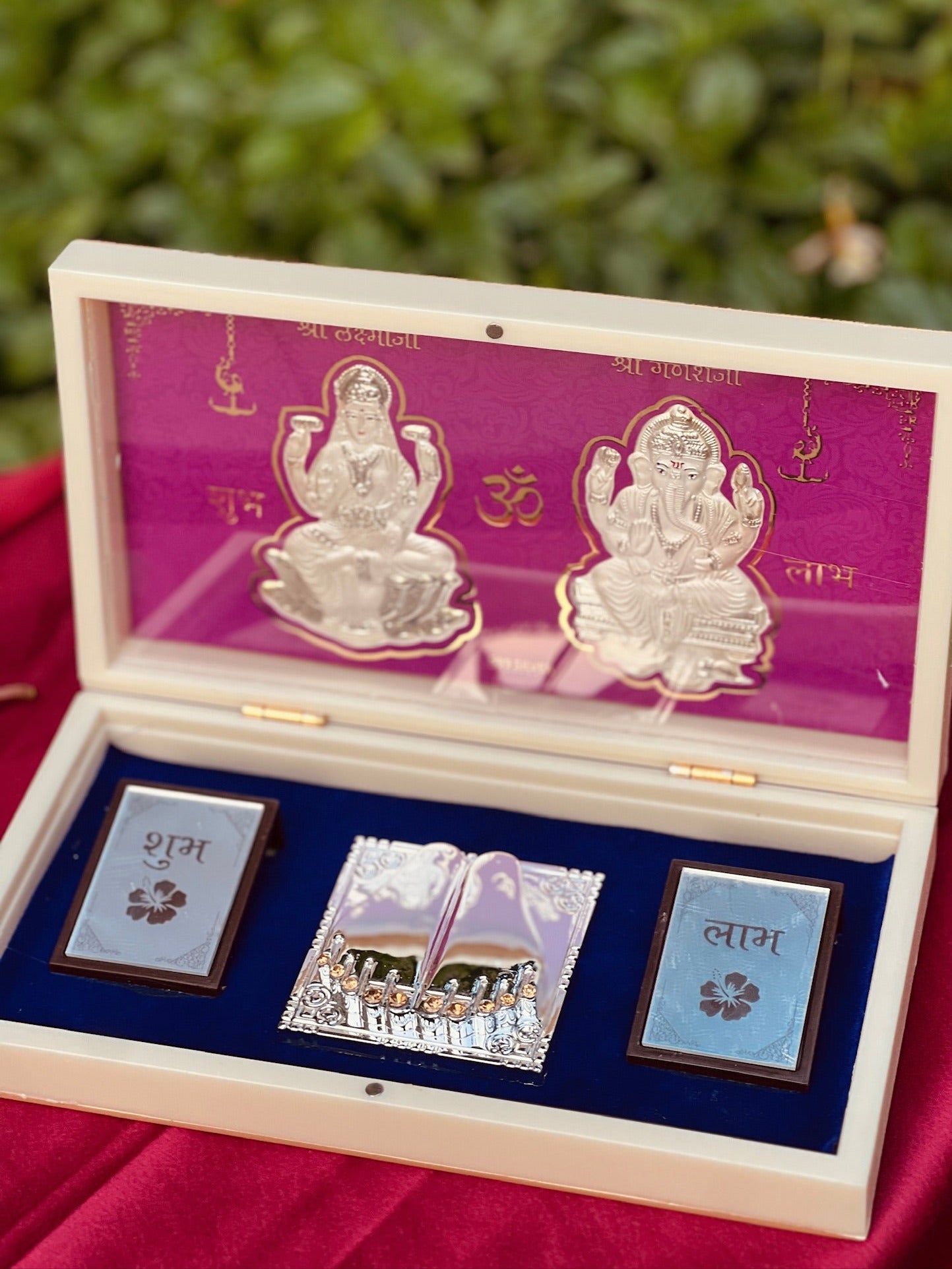 Silver Foil Pooja Petti Big - Maa Laxmi and Ganesh ji