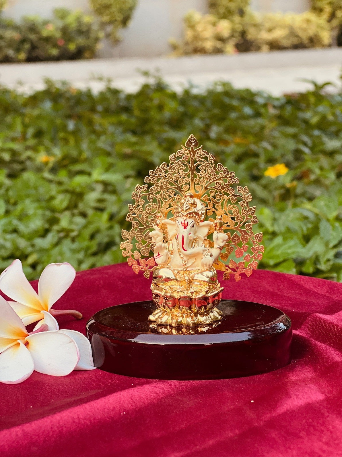 DESHANA Stylish Gold Plated Lord Ganesha with Wooden Base – A Divine Symbol of Prosperity and Elegance