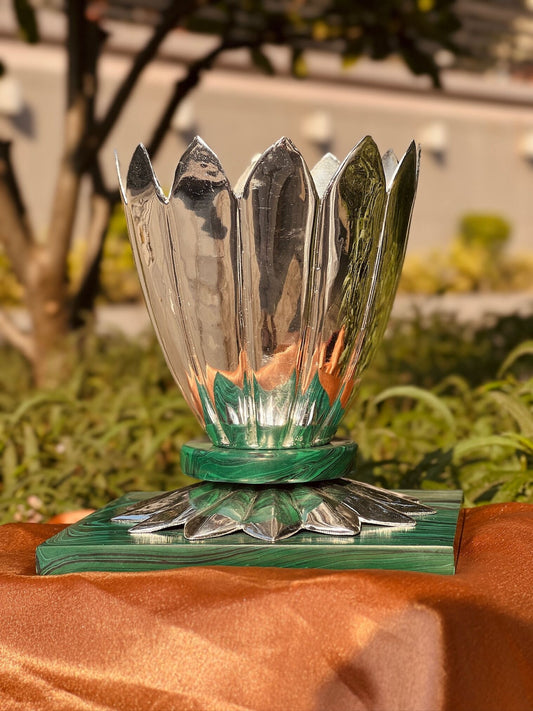 DESHANA Silver Plated Decorative Showpiece with Stone Base – A Timeless Blend of Elegance and Sophistication