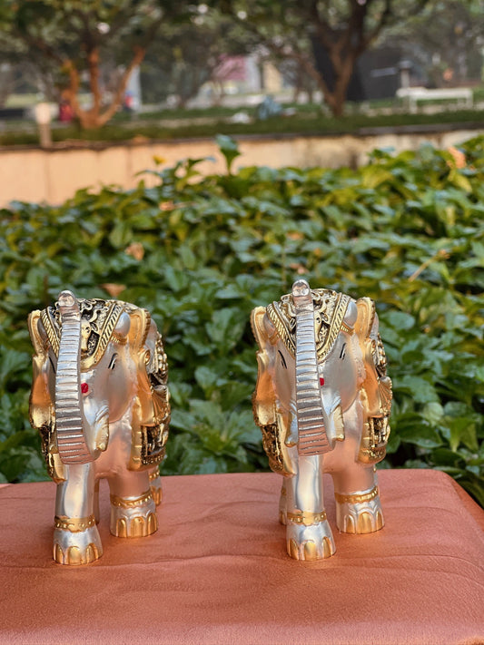 DESHANA Silver Plated Pair of Luxurious Elephants – A Majestic Symbol of Strength and Prosperity