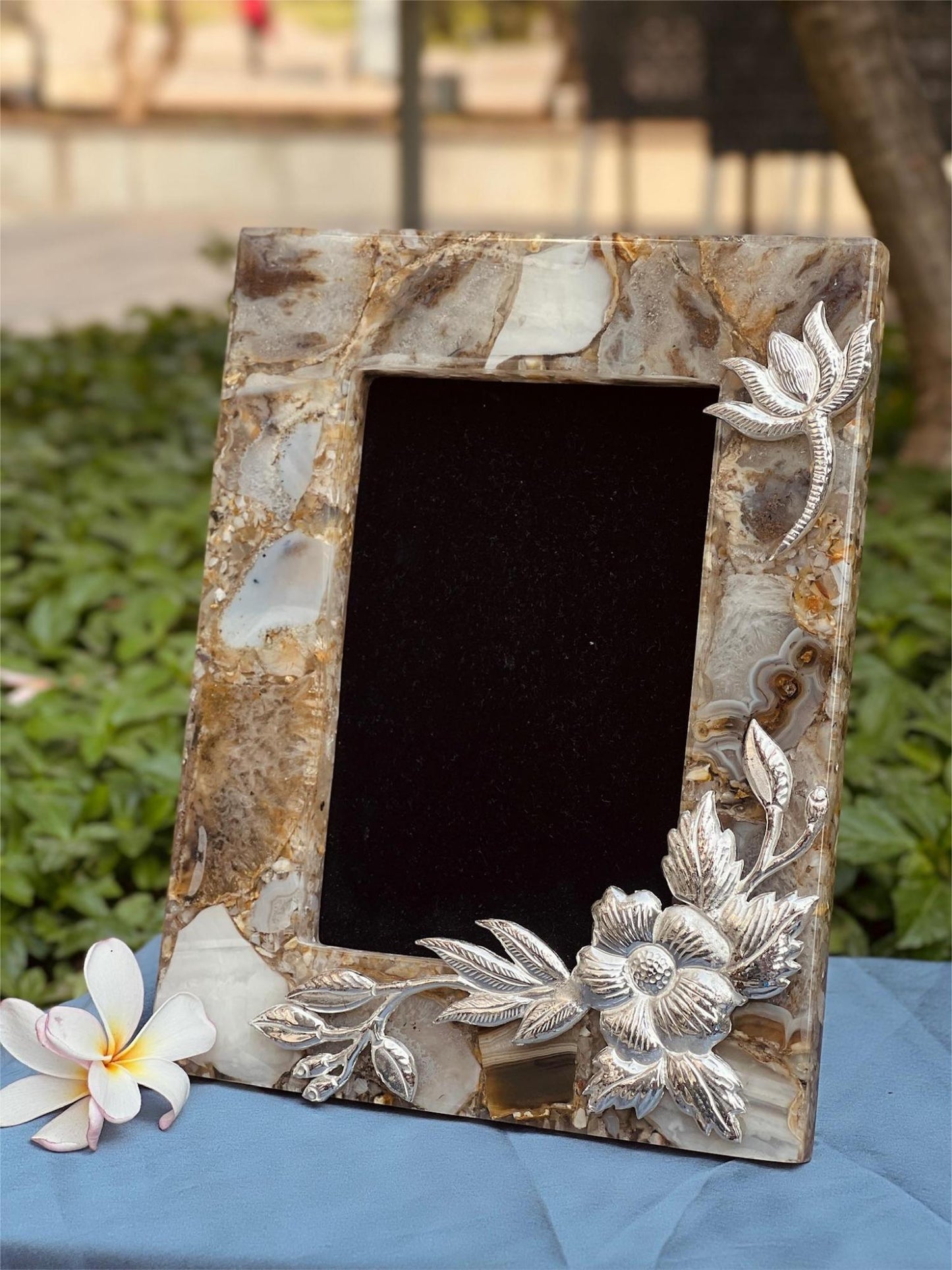 Golden Quartz Agate Picture Frame with Silver-Plated Designs