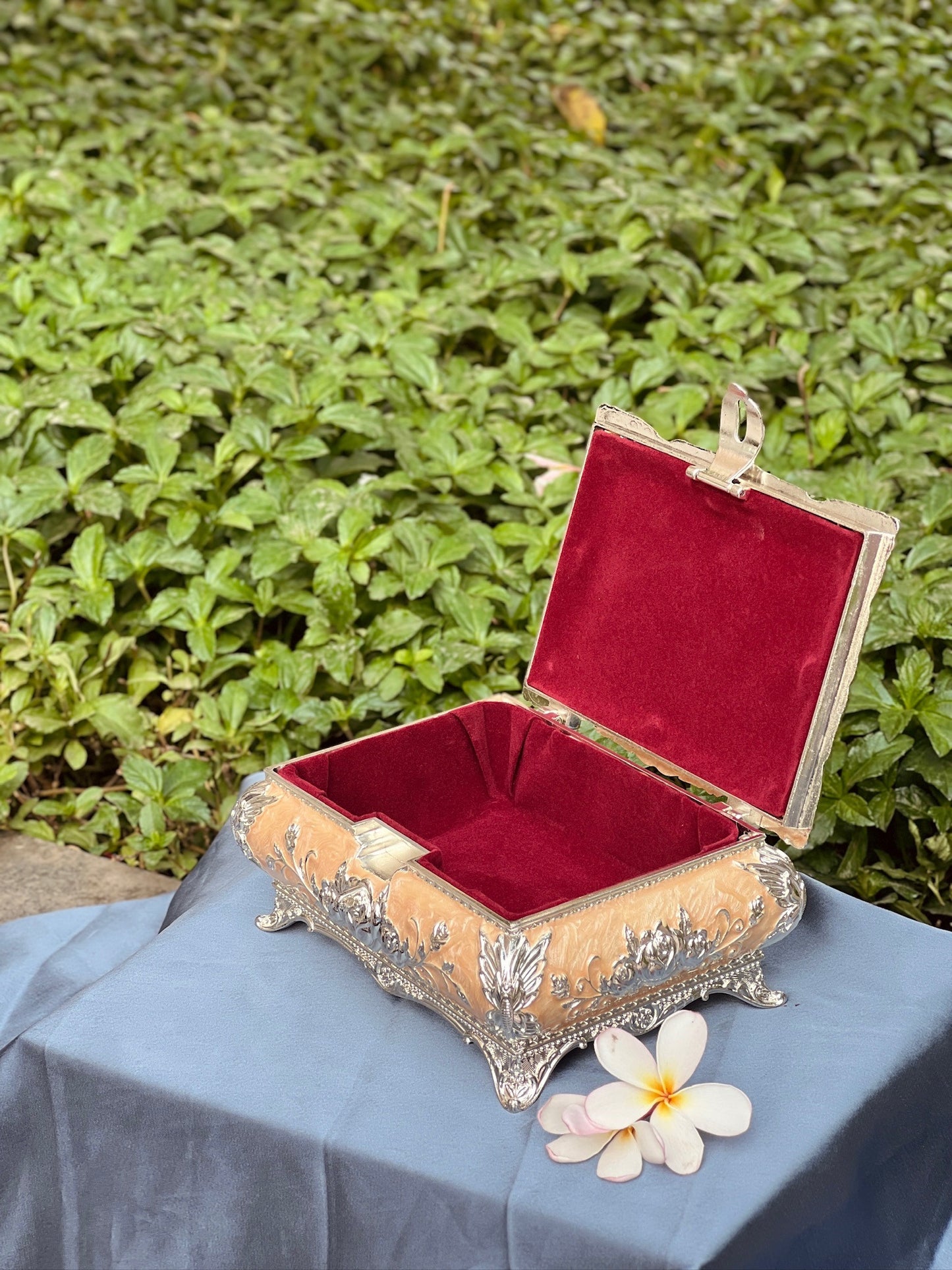 Enamel Coated Luxurius Jewellery cum Dry Fruit Box-Peach